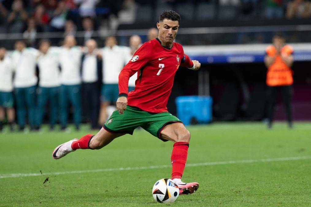 罗伯逊与宾 罗伯逊与宾