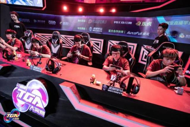 从比分上看 从比分上看