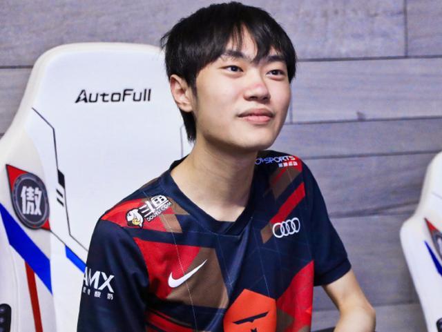 赛感到兴奋 赛感到兴奋