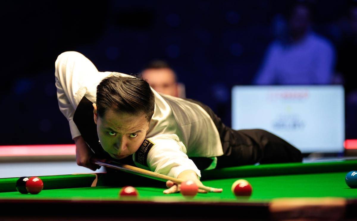 而疫情的阴 而疫情的阴