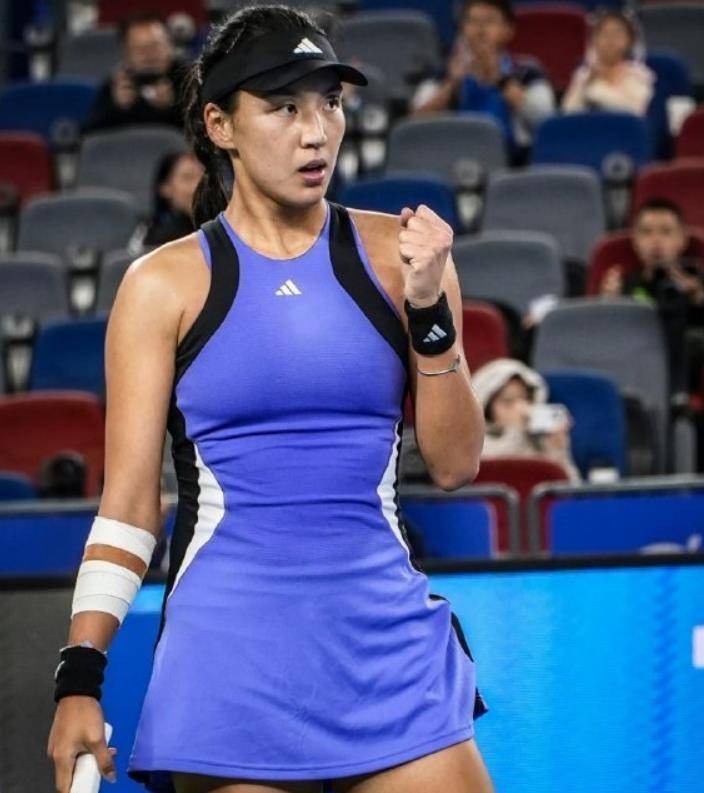 现出稳定的 现出稳定的