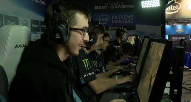 目标靠近 目标靠近