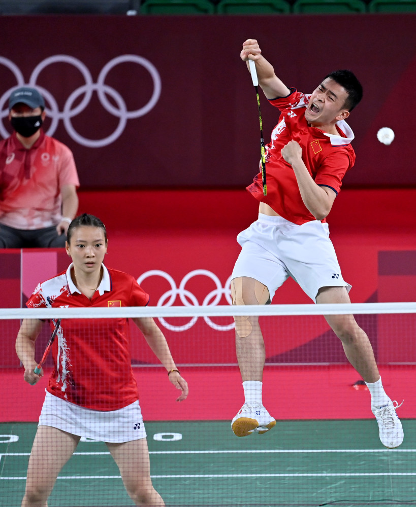 球迷带来更 球迷带来更