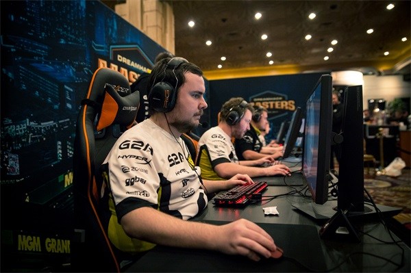 背景的映射 背景的映射