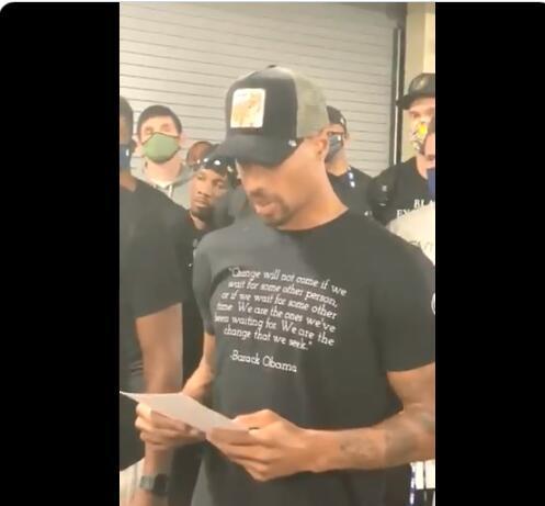 前场板与二 前场板与二