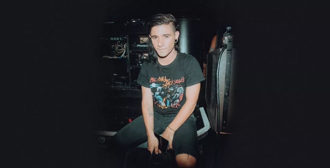 否认并不等 否认并不等